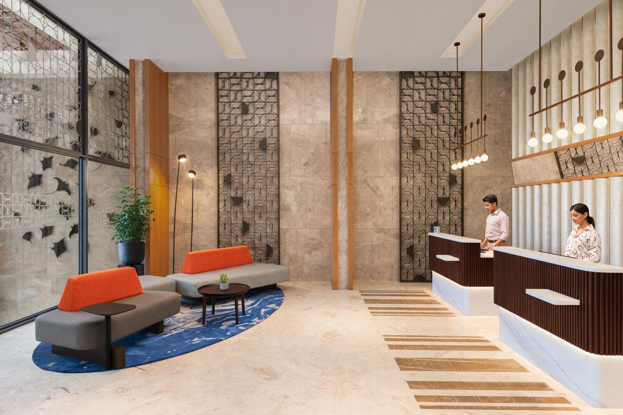 Courtyard By Marriott Goa Colva Hotel Bagian luar foto