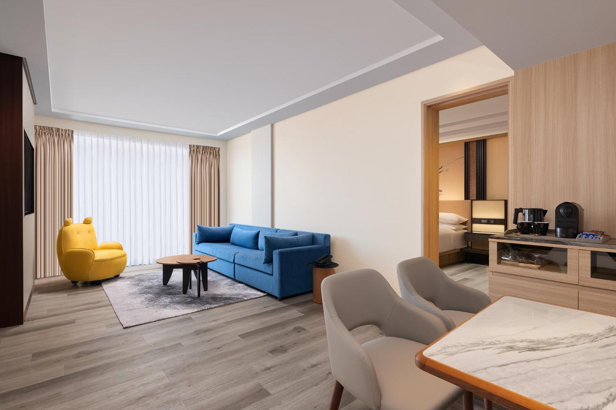 Courtyard By Marriott Goa Colva Hotel Bagian luar foto