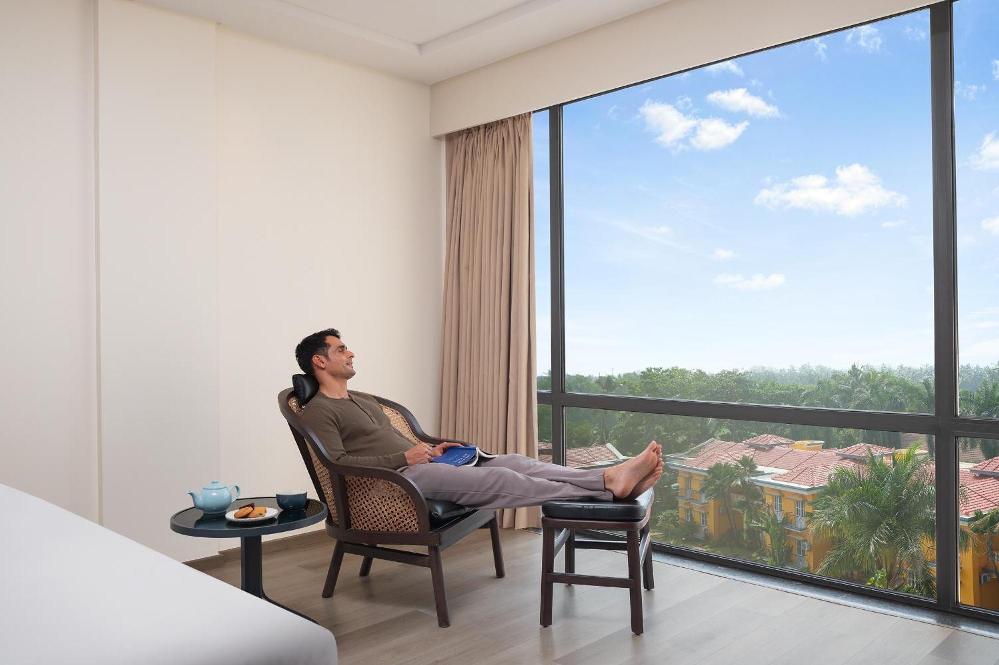 Courtyard By Marriott Goa Colva Hotel Bagian luar foto